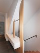10 Garderobe unter der Treppe